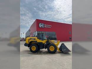 2023 Komatsu WA270