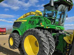 2019 John Deere 9900