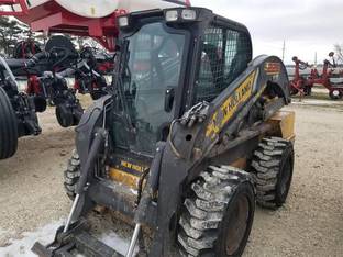 2018 New Holland L228