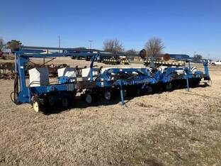 Kinze 2100