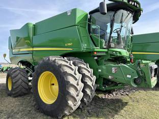 2021 John Deere S780