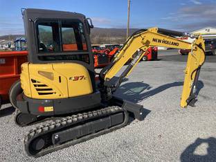 2024 New Holland E37C