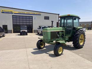 John Deere 4230H