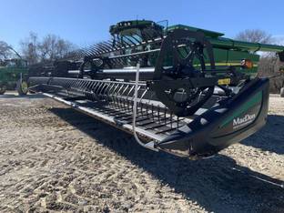 2015 MacDon Industries FD75