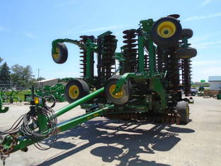 2019 John Deere 2660VT