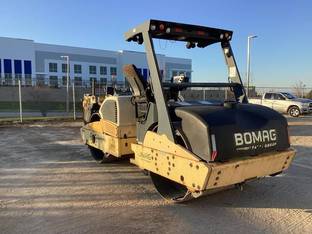 2009 BOMAG BW266AD