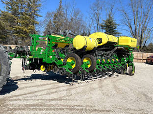 2022 John Deere 1775NT