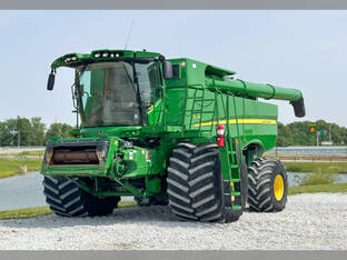 2021 John Deere S780
