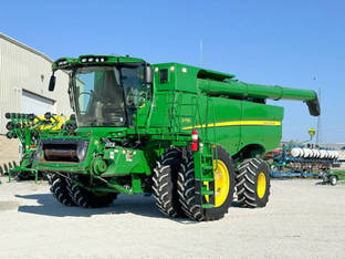 2021 John Deere S770