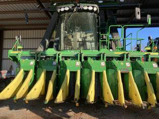 2020 John Deere CP690