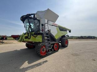2022 Claas LEXION 8700TT