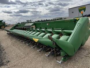 2019 John Deere 718C