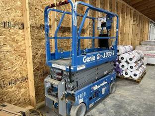 2017 Genie GS1930