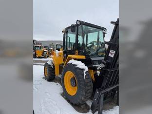2023 JCB 940