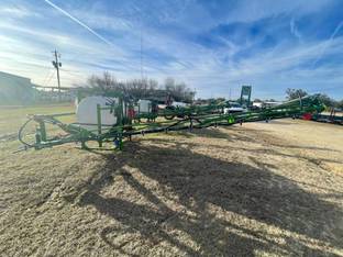 2023 LMC 300 SERIES 400G