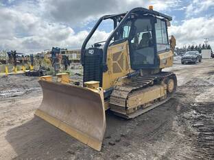 2022 Caterpillar D2