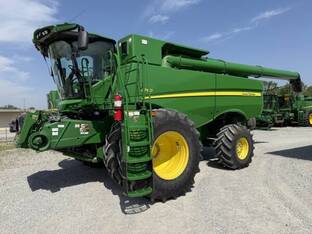 2021 John Deere S780