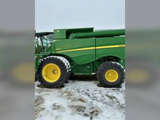 2014 John Deere S670