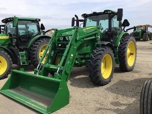 2022 John Deere 6155R