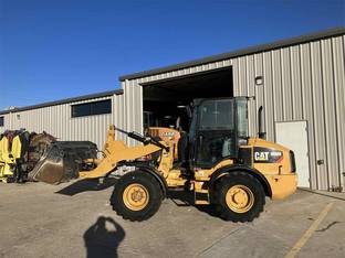 2016 Caterpillar 908M