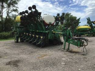 2007 John Deere 1790