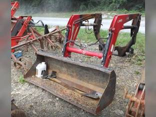 Massey-Ferguson L100