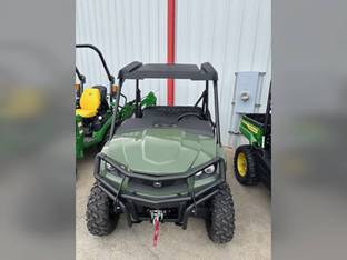 2023 John Deere XUV590M