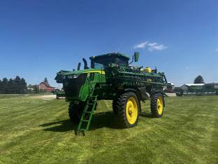 2023 John Deere 410R