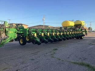 2009 John Deere DB90