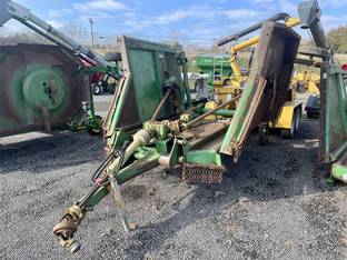 John Deere 1518