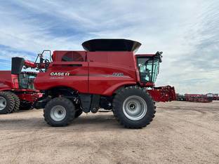 2023 Case IH 8250
