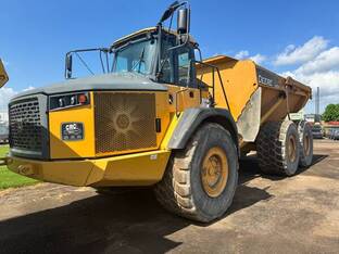 2014 John Deere 370E