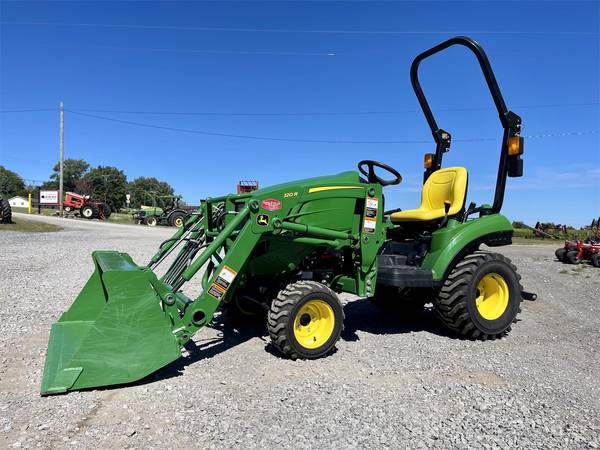 2020 John Deere 1023E Tractor (24618566) Eagleville Implement Company ...