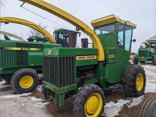 John Deere 5400