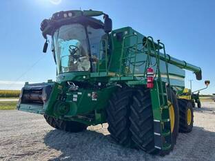 2023 John Deere S790