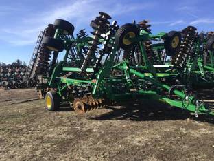 2021 John Deere 2660VT