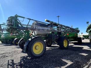 2020 John Deere R4044