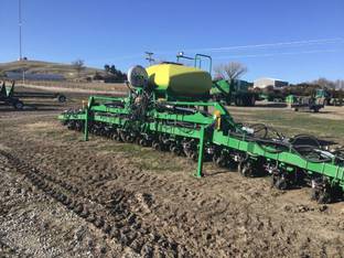 2018 John Deere DR16