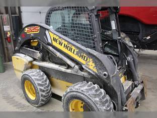 2012 New Holland L225