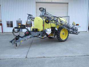 2025 Crop Care AGX1000