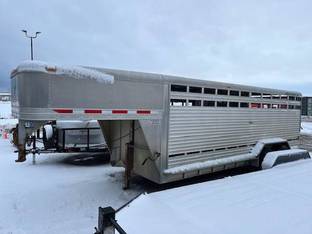 2000 Featherlite 8120