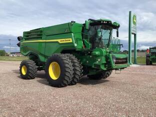 2022 John Deere X9 1000