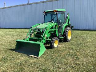 2019 John Deere 3046R