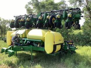 2013 John Deere DR24