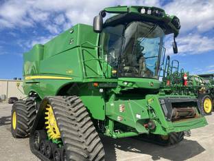 2022 John Deere S780