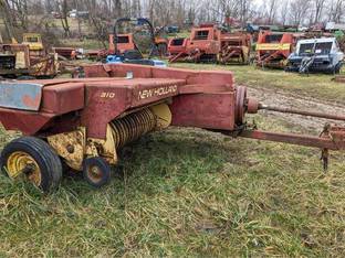 New Holland 310