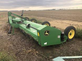 2018 John Deere 520