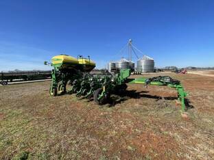 2020 John Deere 1775NT