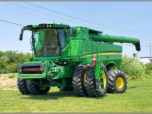 2022 John Deere S770