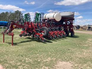 2020 Case IH 2150-16R Planter